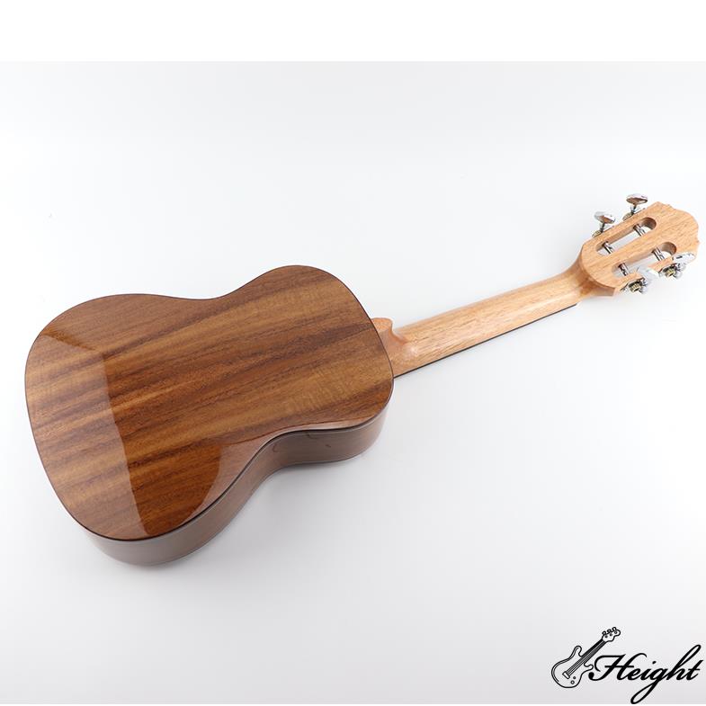 Glossy finish koa ukulele 3